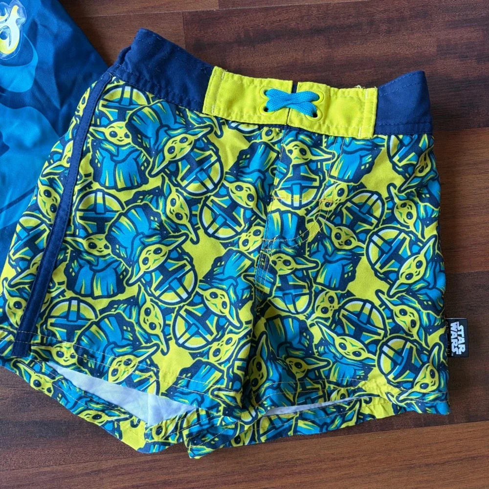 Disney Star Wars Grogu Baby Yoda Rash Guard and Swim Trunks Set Blue‎ Lime Kids